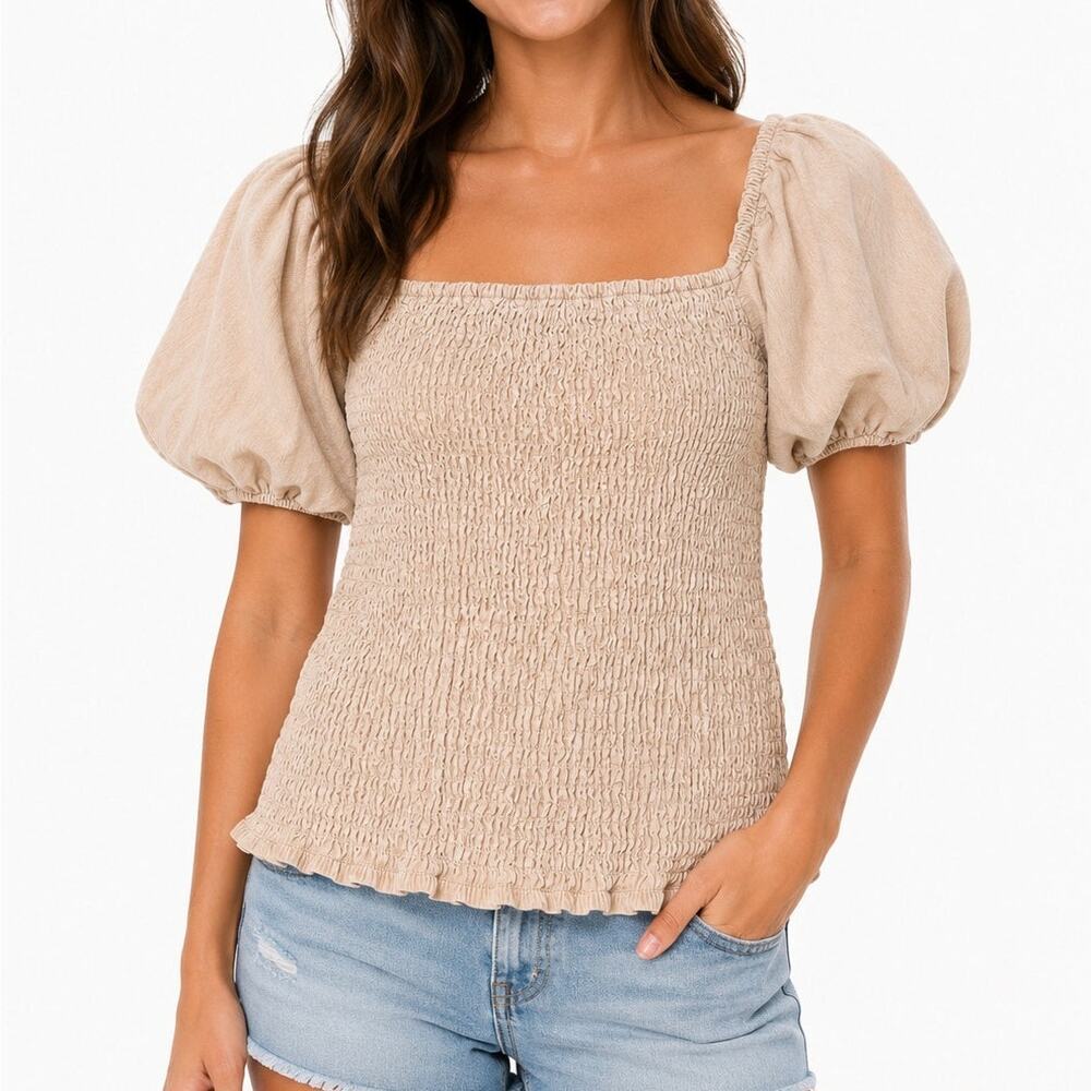 Abercrombie and Fitch Beige Puff Sleeve Blouse